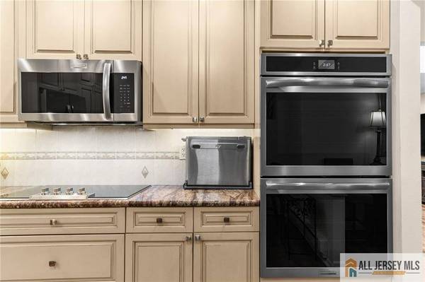 375 Duranta PLZ #375C, Monroe, NJ 08831