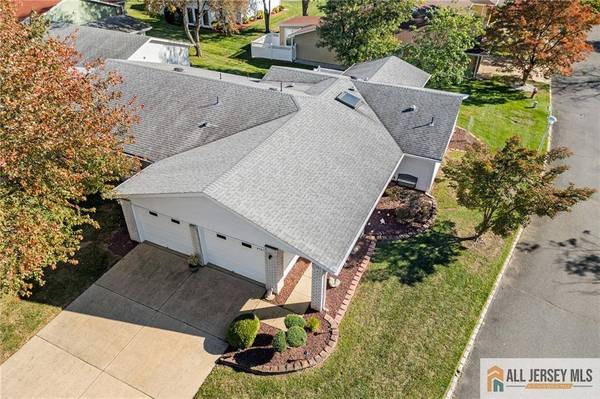 375 Duranta PLZ #375C, Monroe, NJ 08831
