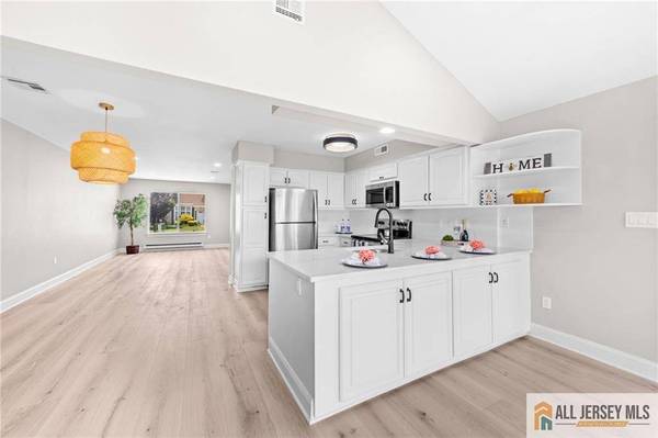 442 Dahlia PLZ #442A, Monroe, NJ 08831