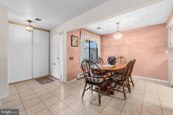 96-C SALIX PLZ, Monroe Township, NJ 08831