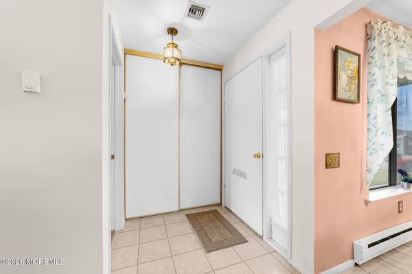 96 Salix Plaza #96C, Monroe, NJ 08831
