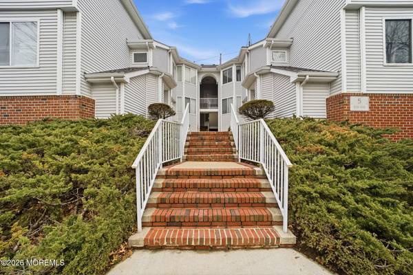 501 Jesse Way #501, Piscataway Twp, NJ 08854