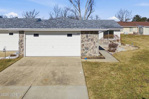 398 Fuchsia Plaza #398C, Monroe, NJ 08831