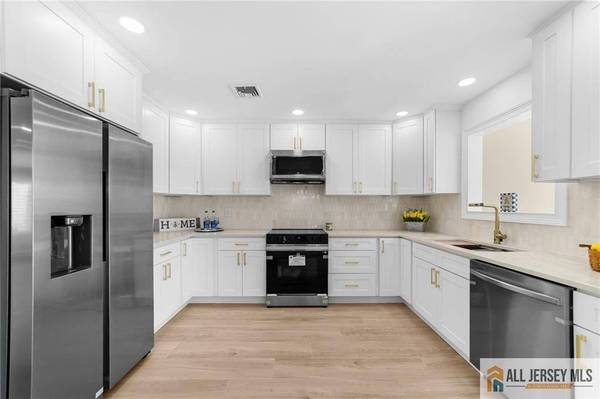 747 Marlton RD #747A, Monroe, NJ 08831