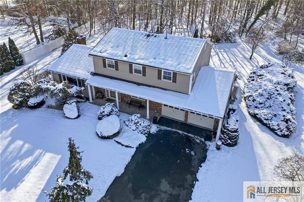 50 Valley Forge DR, East Brunswick, NJ 08816
