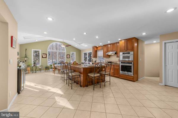 50 VALLEY FORGE DR, East Brunswick, NJ 08816