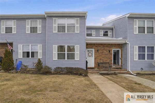 26 Peachtree LN, Jamesburg, NJ 08831