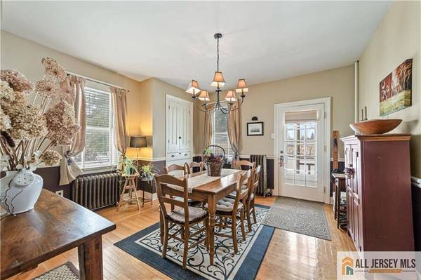 92 Halsey Reed RD, Cranbury, NJ 08512