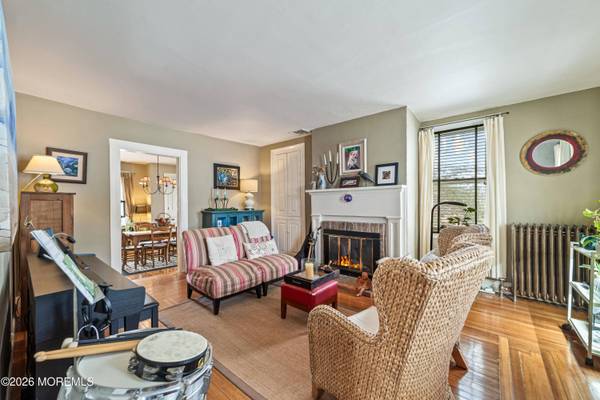 92 Halsey Reed Road, Cranbury, NJ 08512
