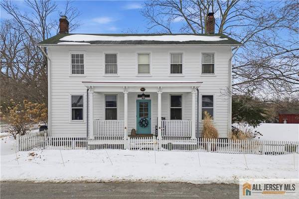 92 Halsey Reed RD, Cranbury, NJ 08512