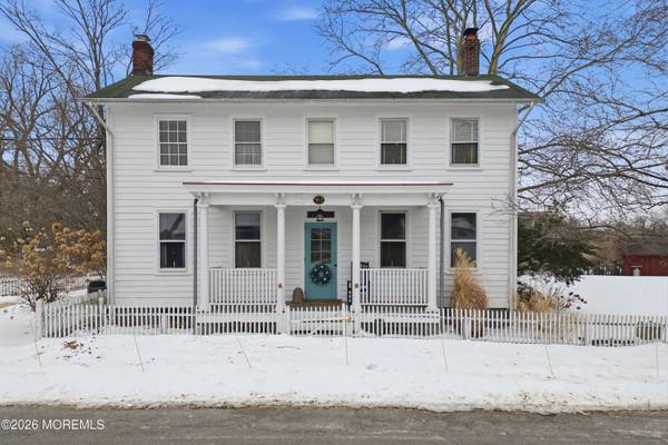 92 Halsey Reed Road, Cranbury, NJ 08512