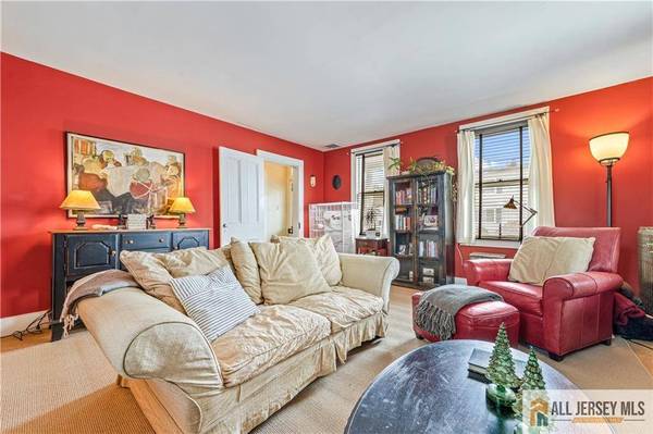 92 Halsey Reed RD, Cranbury, NJ 08512
