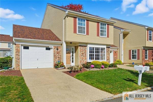 376 Stirling DR #376A, Monroe, NJ 08831