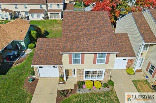 376 Stirling DR #376A, Monroe, NJ 08831