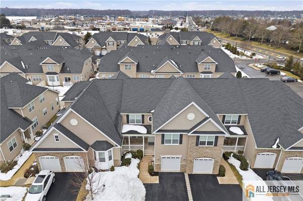 6 Traditions PL, Monroe, NJ 08831