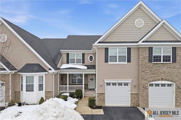 6 Traditions PL, Monroe, NJ 08831