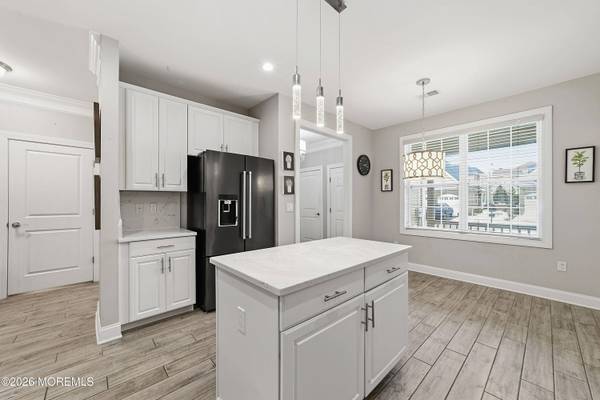 6 Traditions Place, Monroe, NJ 08831