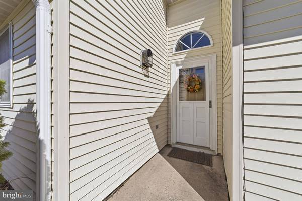 1213-B LINDERA PLZ, Monroe Township, NJ 08831
