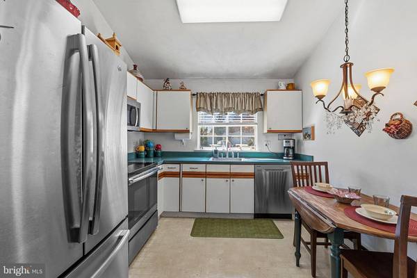 1213-B LINDERA PLZ, Monroe Township, NJ 08831