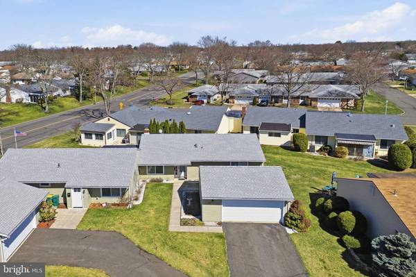 21-B CELTIS PLZ, Monroe Township, NJ 08831