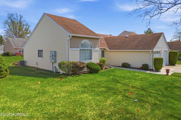 853 Ardmore Road #853A, Monroe, NJ 08831