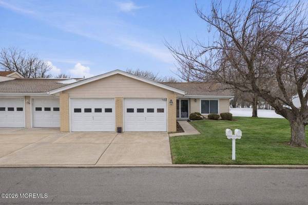 491 Delair Road #491B, Monroe, NJ 08831
