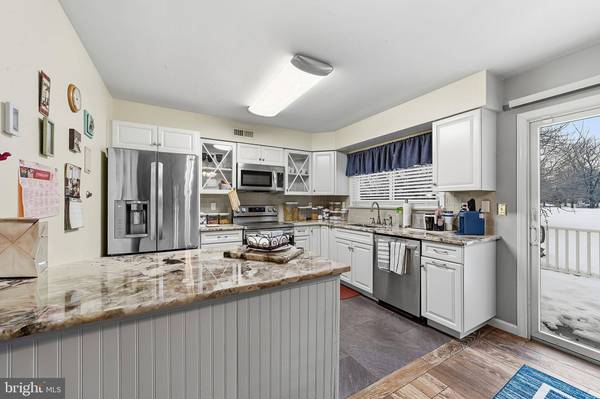 491-B DELAIR RD, Monroe Township, NJ 08831