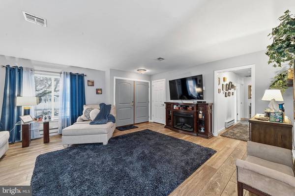 491-B DELAIR RD, Monroe Township, NJ 08831