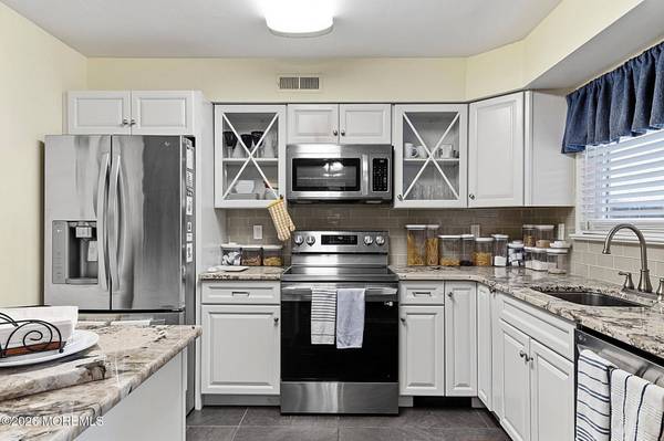 491 Delair Road #491B, Monroe, NJ 08831
