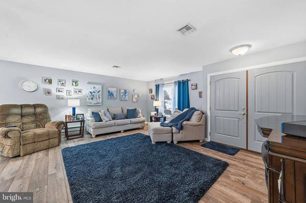 491-B DELAIR RD, Monroe Township, NJ 08831