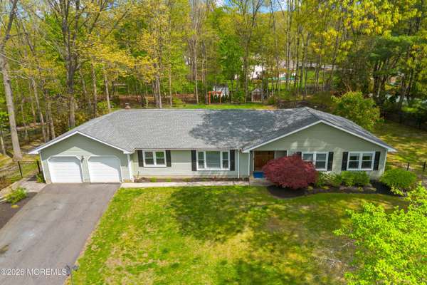 7 Michelle Street, Monroe, NJ 08831
