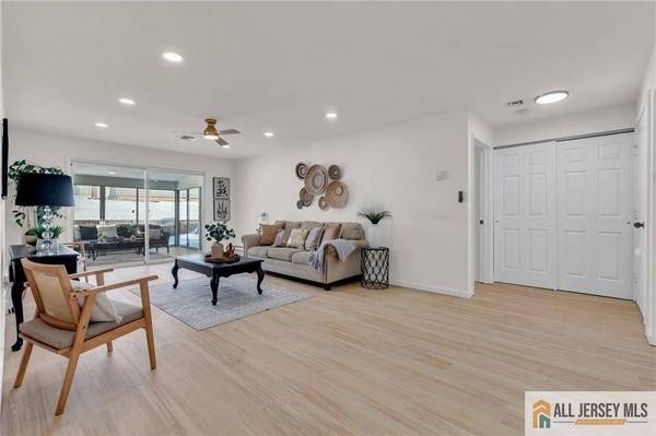 165 Belmar RD #165C, Monroe, NJ 08831
