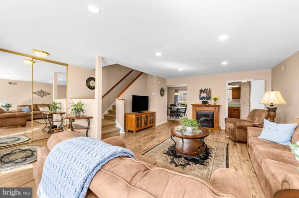 376-A STIRLING DR, Monroe Township, NJ 08831