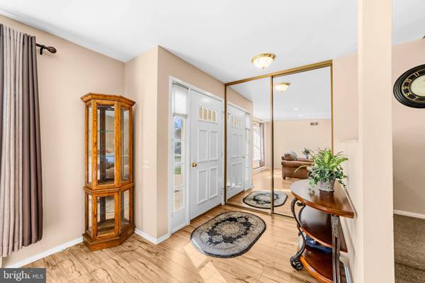 376-A STIRLING DR, Monroe Township, NJ 08831