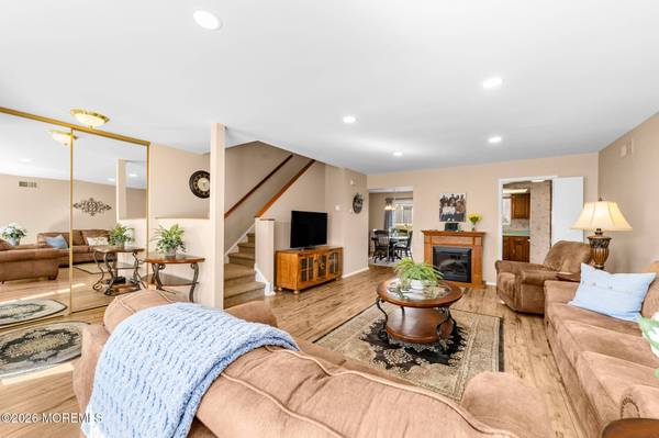 376 Stirling Drive #376A, Monroe, NJ 08831
