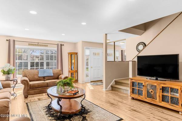 376 Stirling Drive #376A, Monroe, NJ 08831
