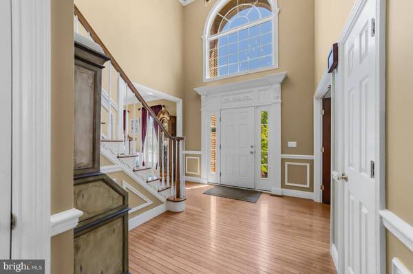 52 SPRUCE MEADOWS DR, Monroe Township, NJ 08831