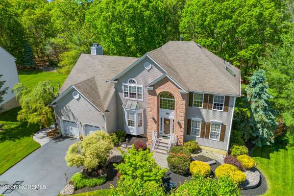 52 Spruce Meadows Drive, Monroe, NJ 08831