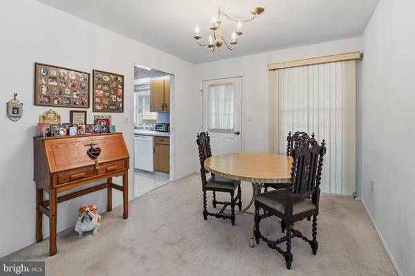 9-A PATRICK HENRY CT, Monroe Township, NJ 08831