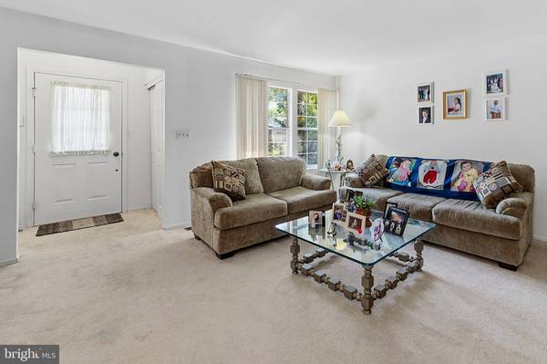 9-A PATRICK HENRY CT, Monroe Township, NJ 08831