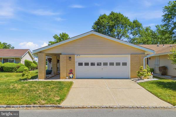 297-A YARDLEY DR, Monroe Township, NJ 08831