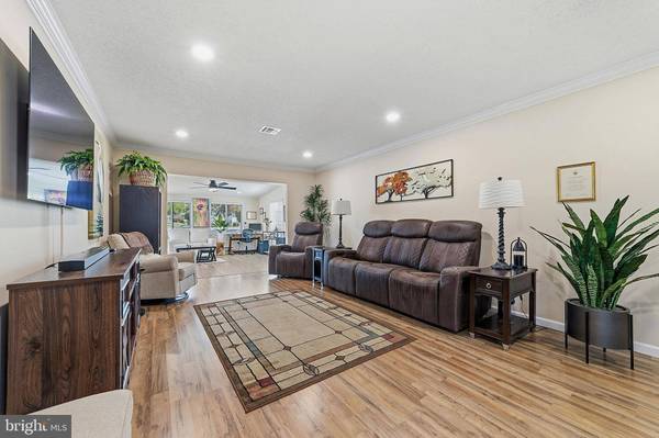 297-A YARDLEY DR, Monroe Township, NJ 08831