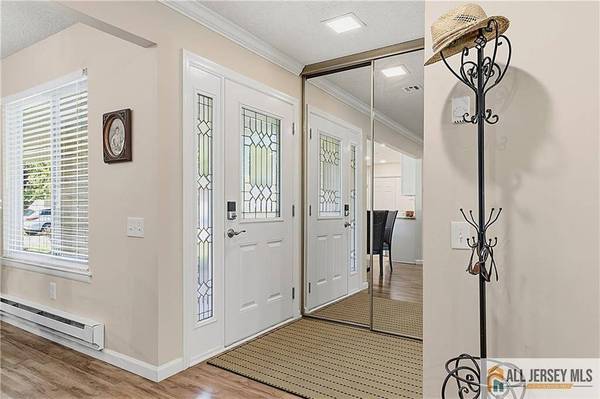 297 Yardley DR #297A, Monroe, NJ 08831