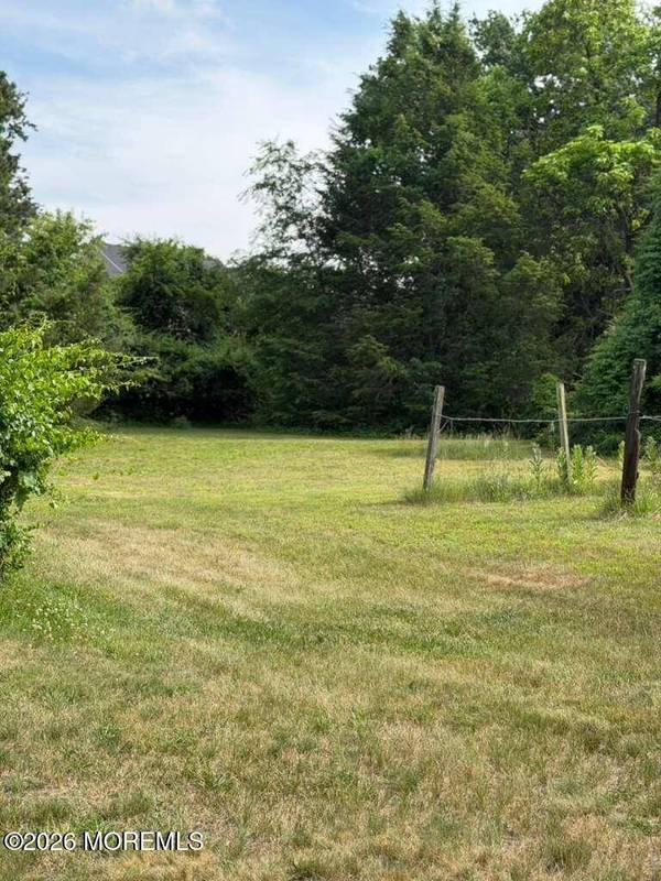 85 Pergola Avenue, Monroe, NJ 08831