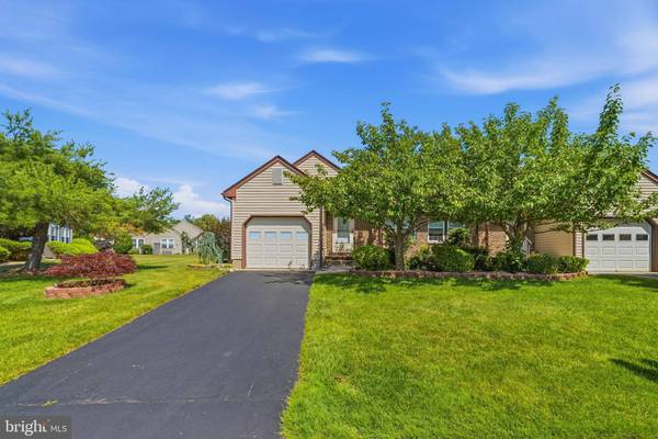11B JOHN HANCOCK, Monroe Township, NJ 08831
