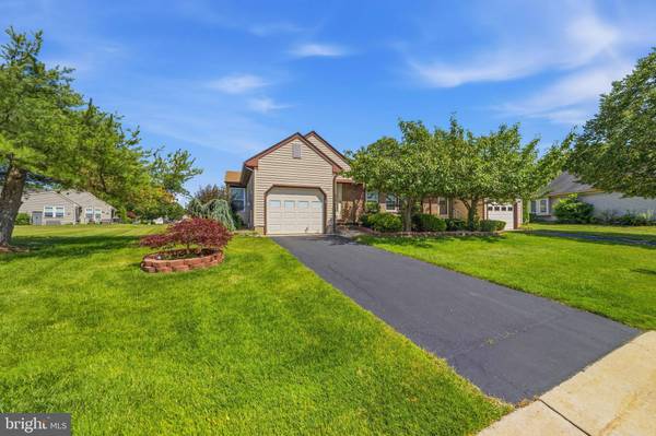 11B JOHN HANCOCK, Monroe Township, NJ 08831