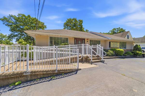 333 Spotswood Englishtown Road