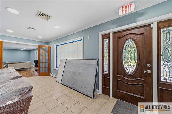 333 Spotswood Englishtown RD, Monroe, NJ 08831