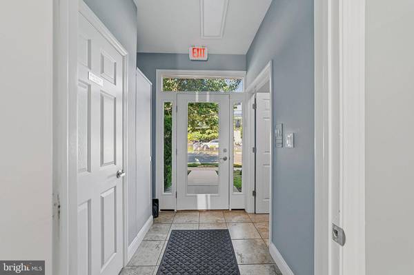 320 SPOTSWOOD ENGLISHTOWN DR, Monroe Township, NJ 08831