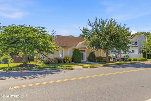 320 Spotswood Englishtown Road, Monroe, NJ 08831